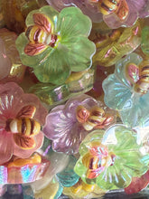 Flower and Bee Charm Bee (10 Pcs)-V16